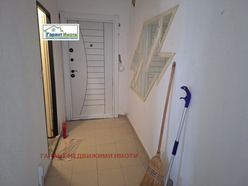 For Sale  1 bedroom Gabrovo , Trendafil 1 , 57 sq.m | 12714645