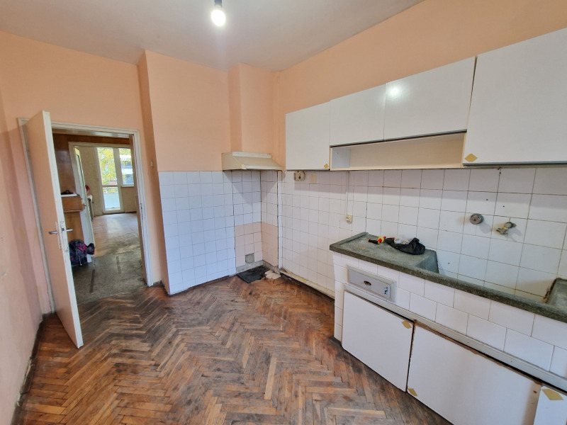 In vendita  1 camera da letto Dobrich , Gradska bolnitsa , 68 mq | 39623119 - Immagine [2]