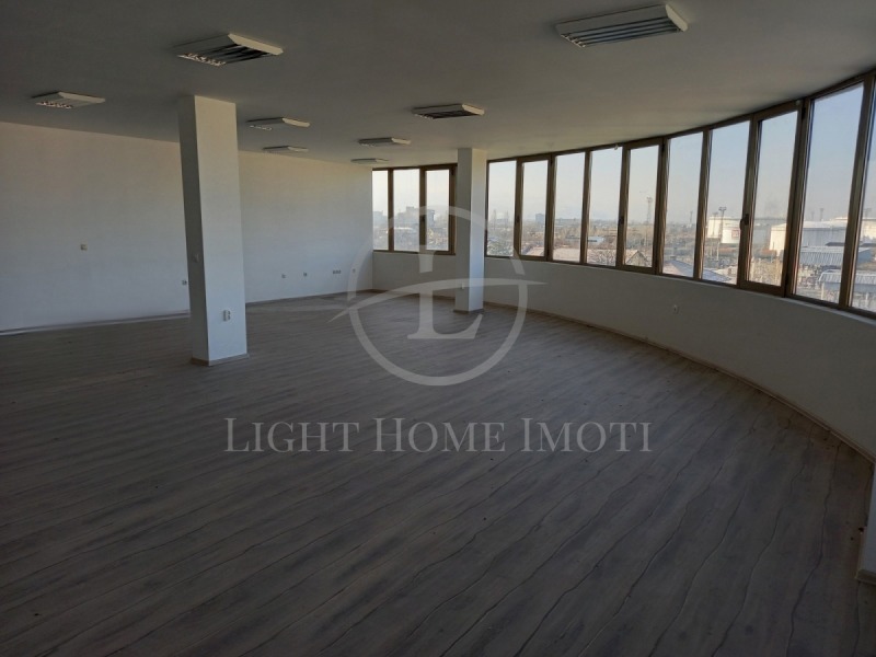 À vendre  Bureau Plovdiv , Karchiyaka , 144 m² | 82537682 - image [3]