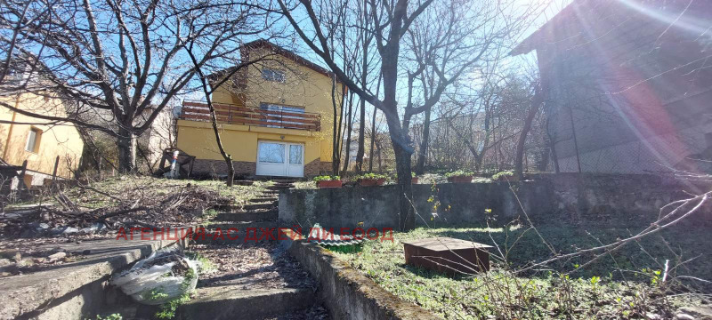 Продава КЪЩА, гр. Пловдив, Южен, снимка 17 - Къщи - 47986545