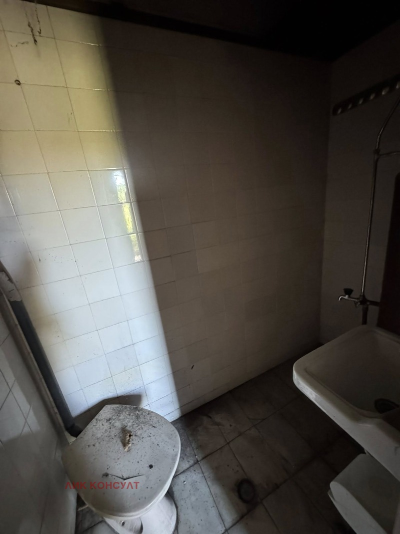 Продава  Къща област Търговище , с. Разбойна , 65 кв.м | 93877698 - изображение [13]