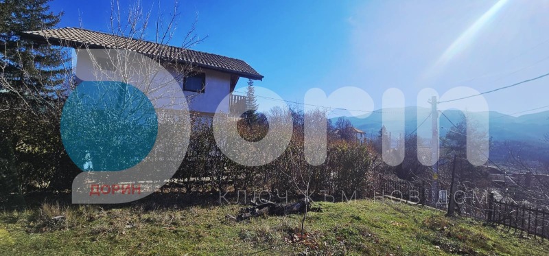 Продава ВИЛА, с. Храбрино, област Пловдив, снимка 3 - Вили - 53454853