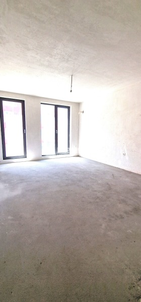 1 quarto Trakiia, Plovdiv 3