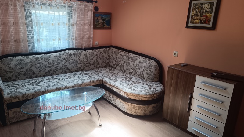 Продава 1-СТАЕН, гр. Русе, Дружба 3, снимка 2 - Апартаменти - 53010075