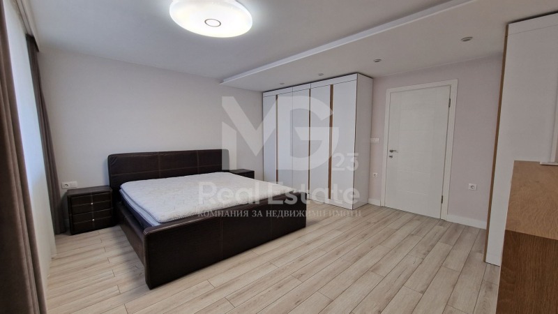 Продава  3-стаен град Пловдив , Остромила , 150 кв.м | 31612758 - изображение [7]