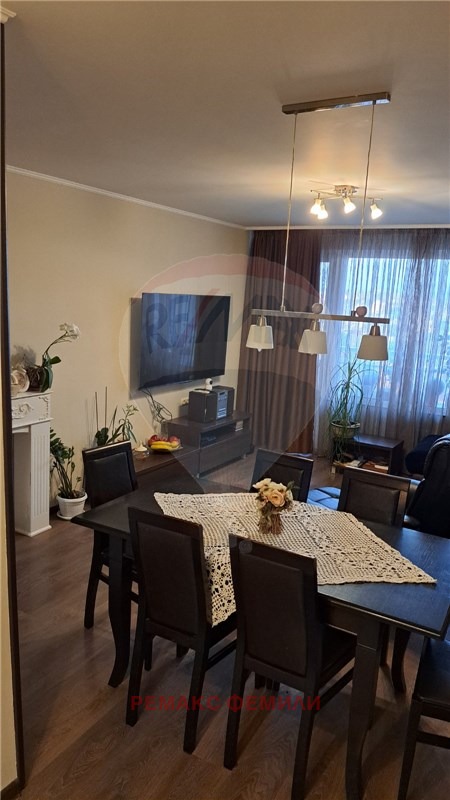 Продава  3-стаен, град Варна, Лятно кино Тракия •  220 000 EUR • ID 32430241 — holmes.bg - [1] 