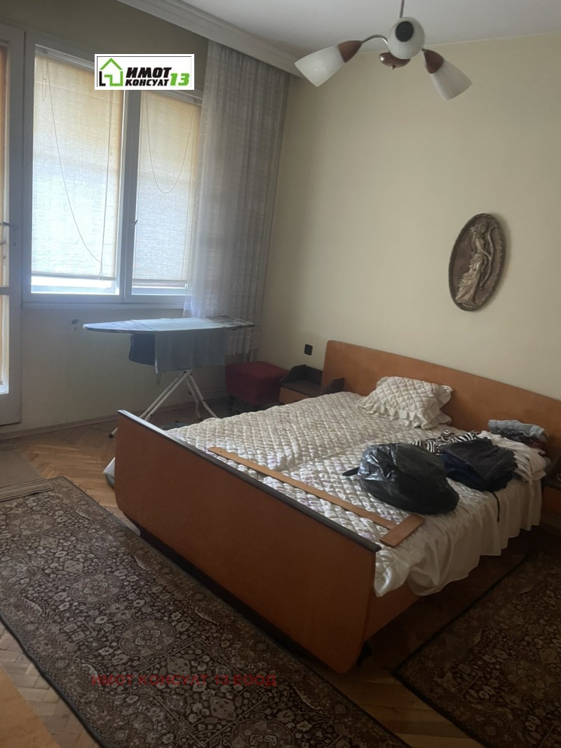 Продава 3-СТАЕН, гр. Плевен, 9-ти квартал, снимка 5 - Апартаменти - 53177611