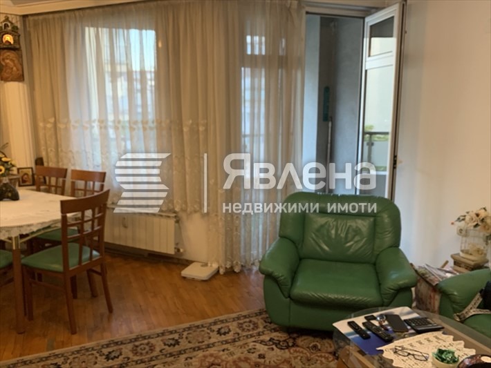 Продава 3-СТАЕН, гр. София, Борово, снимка 3 - Апартаменти - 54059292