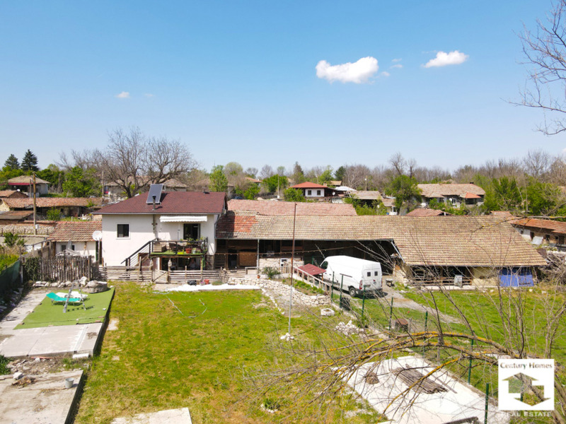 Продава КЪЩА, с. Мусина, област Велико Търново, снимка 13 - Къщи - 52151087