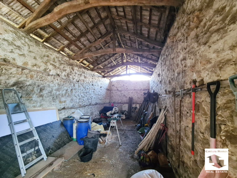 Продава КЪЩА, с. Мусина, област Велико Търново, снимка 12 - Къщи - 52151087