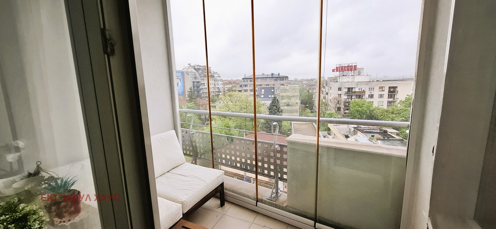 Продава 3-СТАЕН, гр. София, Лозенец, снимка 2 - Апартаменти - 54386137