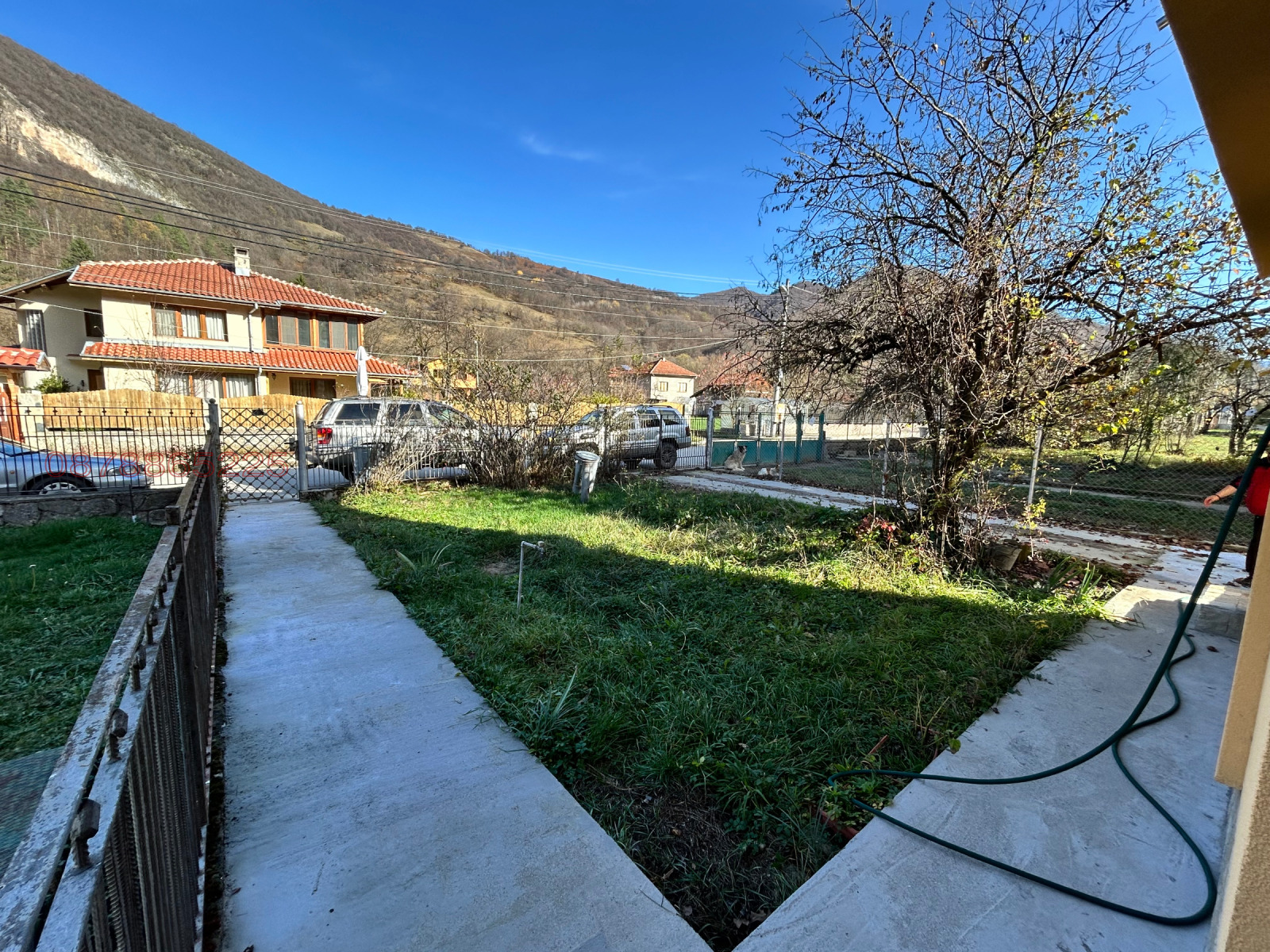 Продава КЪЩА, с. Рибарица, област Ловеч, снимка 2 - Къщи - 55901395