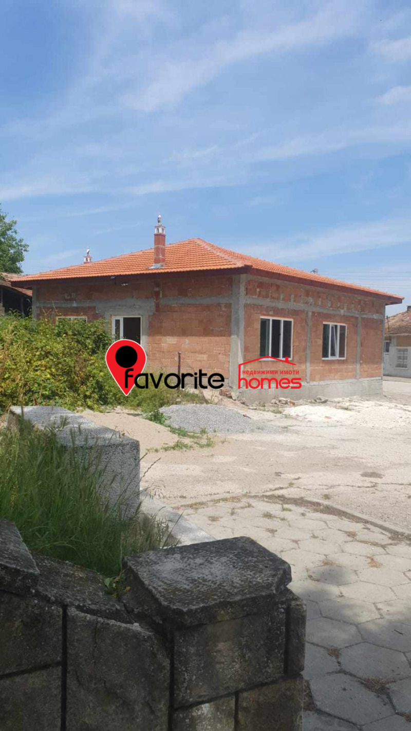 Продава КЪЩА в област Шумен, с. Градище - 220 кв.м / 135 000 € » 264 037.05 лв., ФАВОРИТ НЕДВИЖИМИ ИМОТИ