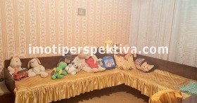 1 Schlafzimmer Kjutschuk Parisch, Plowdiw 8