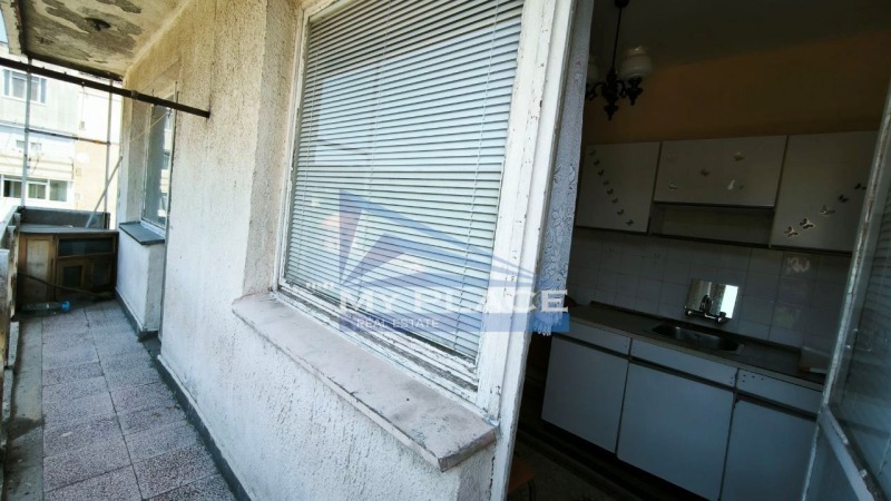 Продава  1-стаен град Шумен , Боян Българанов 1 , 41 кв.м | 56688279 - изображение [6]