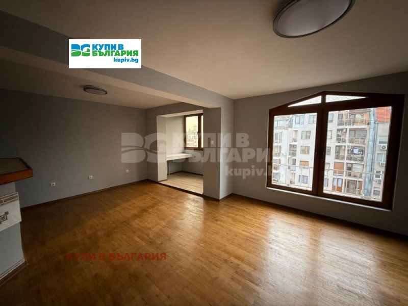 Продава 2-СТАЕН, гр. Варна, Зимно кино Тракия, снимка 2 - Апартаменти - 53151801