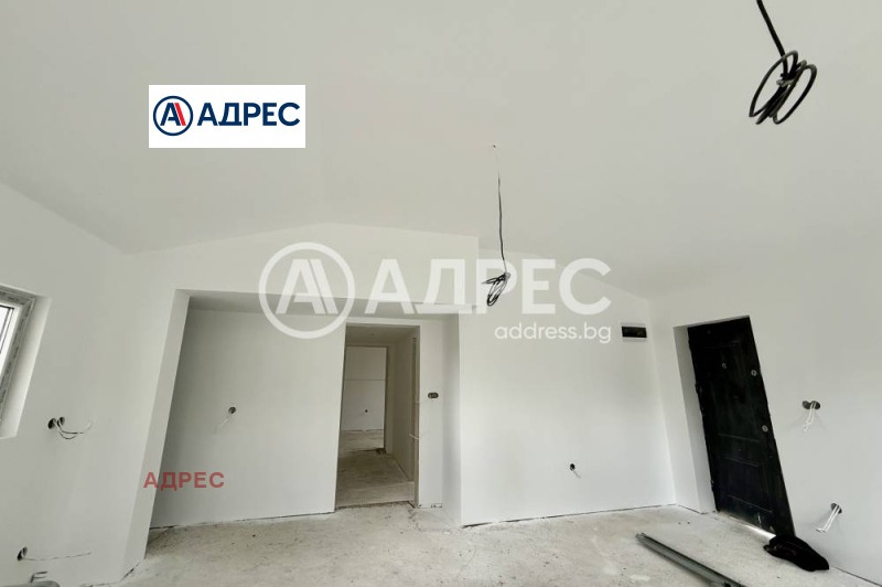 En venta  Casa Varna , m-t Borovets - sever , 1027 metros cuadrados | 98548666 - imagen [4]