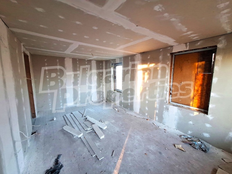 Продава КЪЩА, с. Обединение, област Велико Търново, снимка 8 - Къщи - 52708864