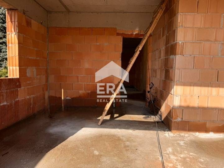 Продава КЪЩА, с. Близнаци, област Варна, снимка 5 - Къщи - 53703346