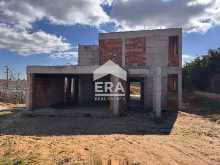 Продава КЪЩА, с. Близнаци, област Варна