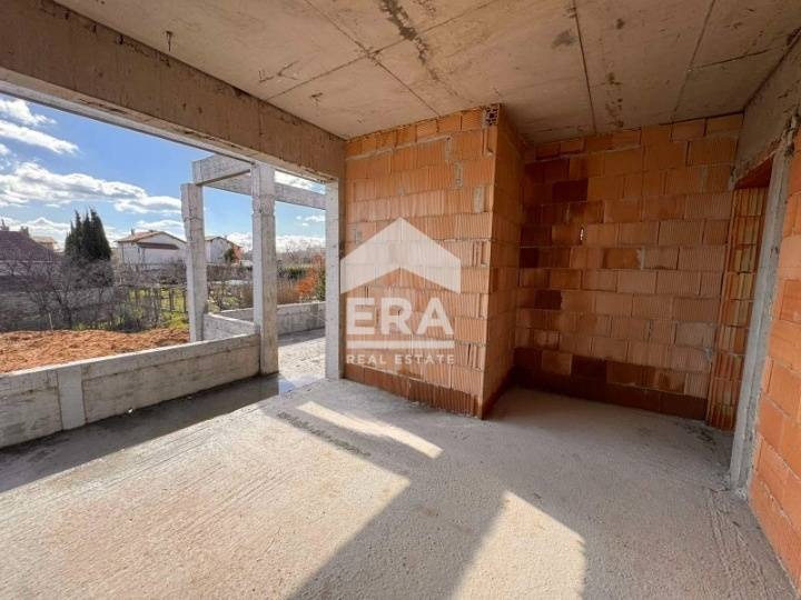 Продава КЪЩА, с. Близнаци, област Варна, снимка 4 - Къщи - 53703346