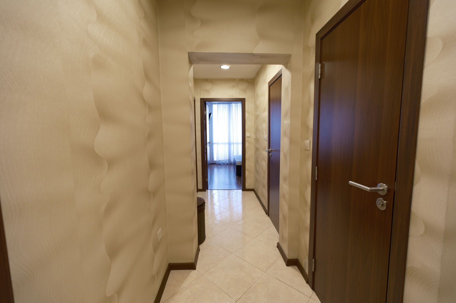 Продава 3-СТАЕН, гр. Велико Търново, Център, снимка 13 - Апартаменти - 53602433