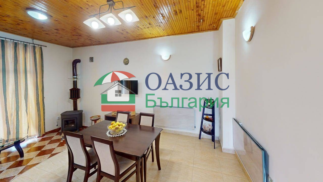 Продава 4-СТАЕН, с. Порой, област Бургас