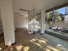 Magazin Țentâr, Hascovo