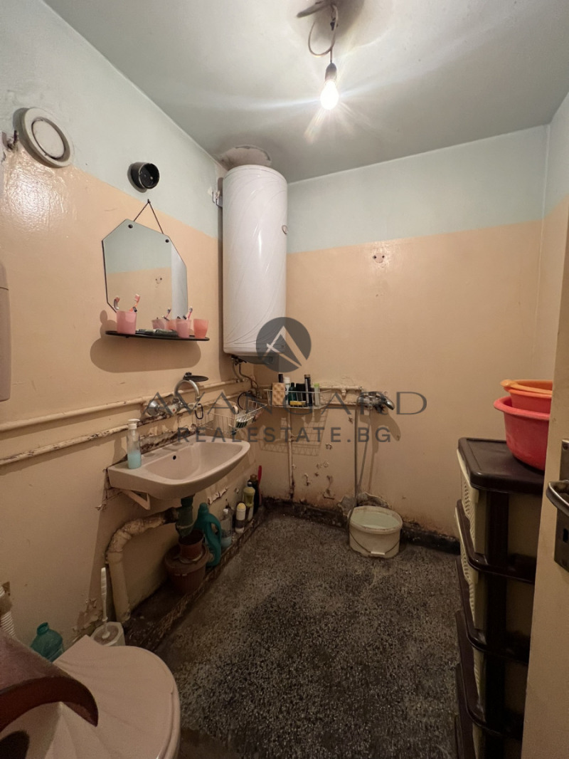 For Sale  1 bedroom Plovdiv , Trakiya , 48 sq.m | 89243940 - image [6]