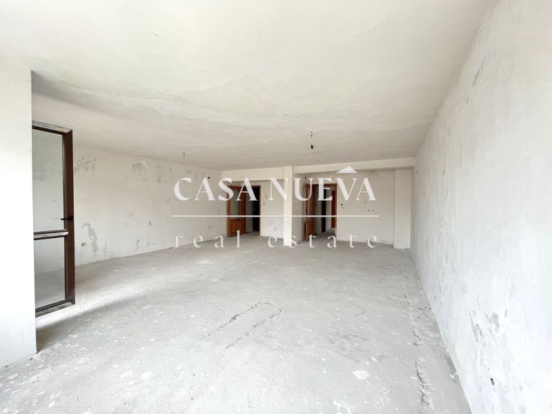 De vânzare  2 dormitoare Sofia , Țentâr , 139 mp | 16146543 - imagine [8]