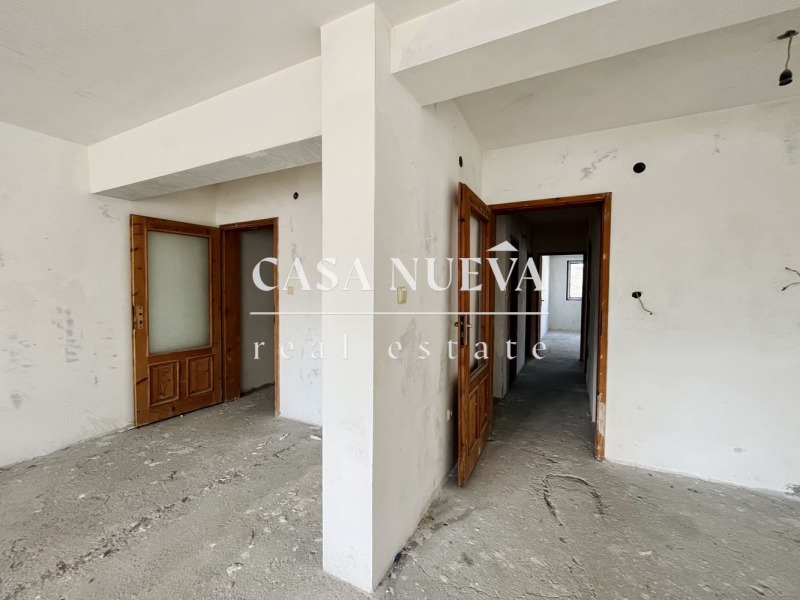 Na prodej  2 ložnice Sofia , Centar , 139 m2 | 16146543 - obraz [5]