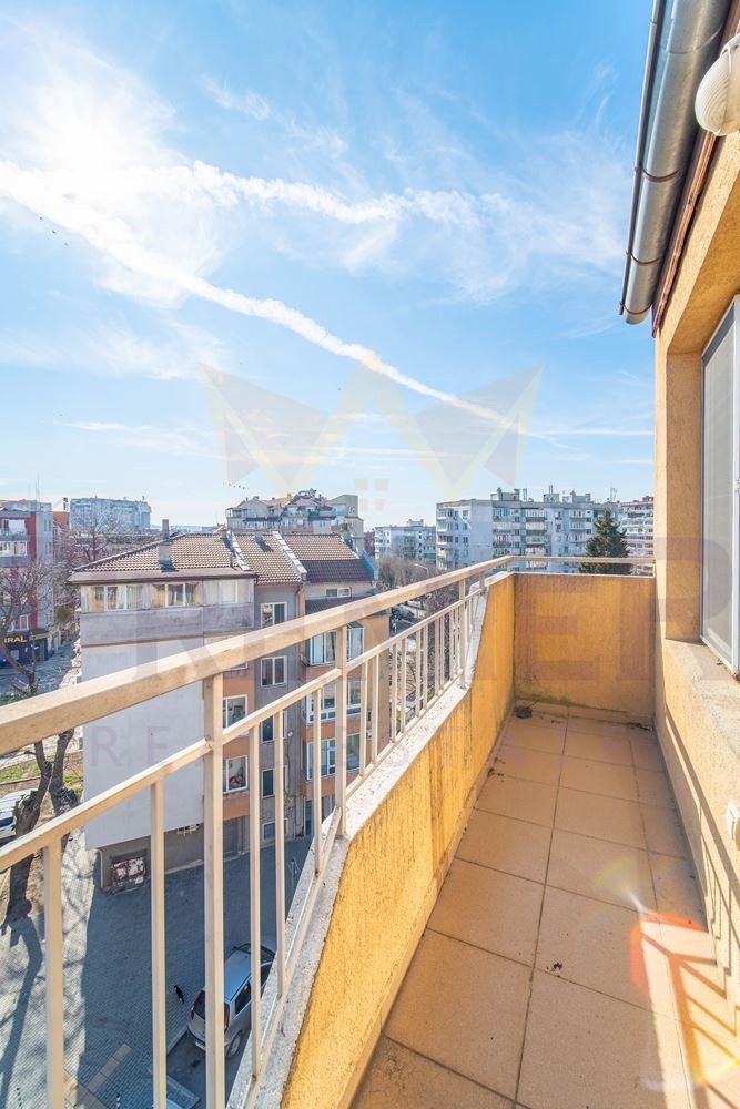 In vendita  2 camere da letto Varna , Liatno kino Trakiia , 89 mq | 67101016 - Immagine [13]