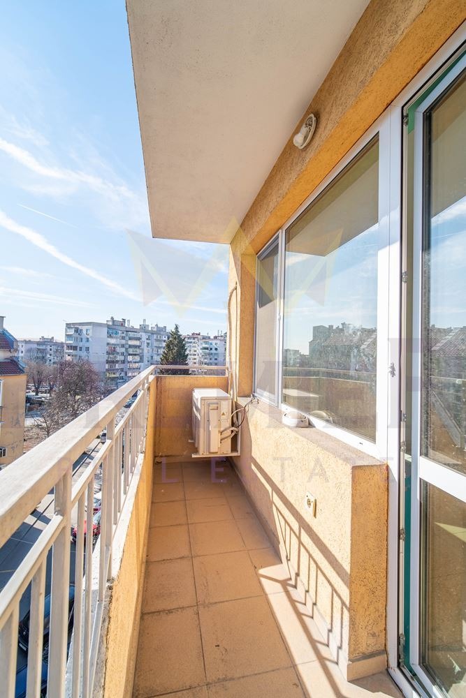In vendita  2 camere da letto Varna , Liatno kino Trakiia , 89 mq | 67101016 - Immagine [9]