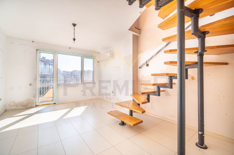 In vendita  2 camere da letto Varna , Liatno kino Trakiia , 89 mq | 67101016 - Immagine [6]