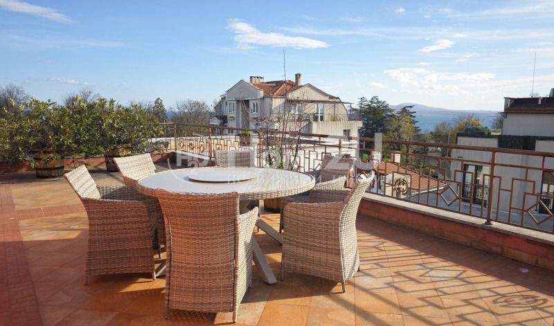 Продава МНОГОСТАЕН, гр. Бургас, Център, снимка 15 - Апартаменти - 52611065