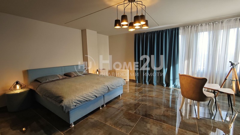 Продава МНОГОСТАЕН, гр. Бургас, Център, снимка 13 - Апартаменти - 52611065