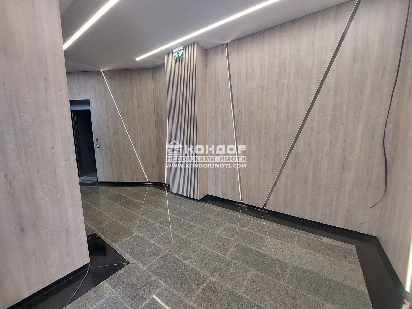 Продава 2-СТАЕН, гр. Пловдив, Остромила, снимка 2 - Апартаменти - 52934611