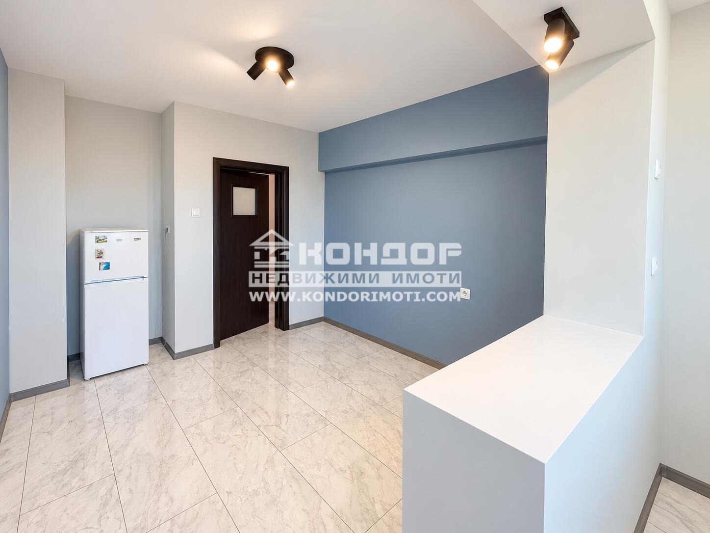 Продава 2-СТАЕН, гр. Пловдив, Център, снимка 6 - Апартаменти - 56708881