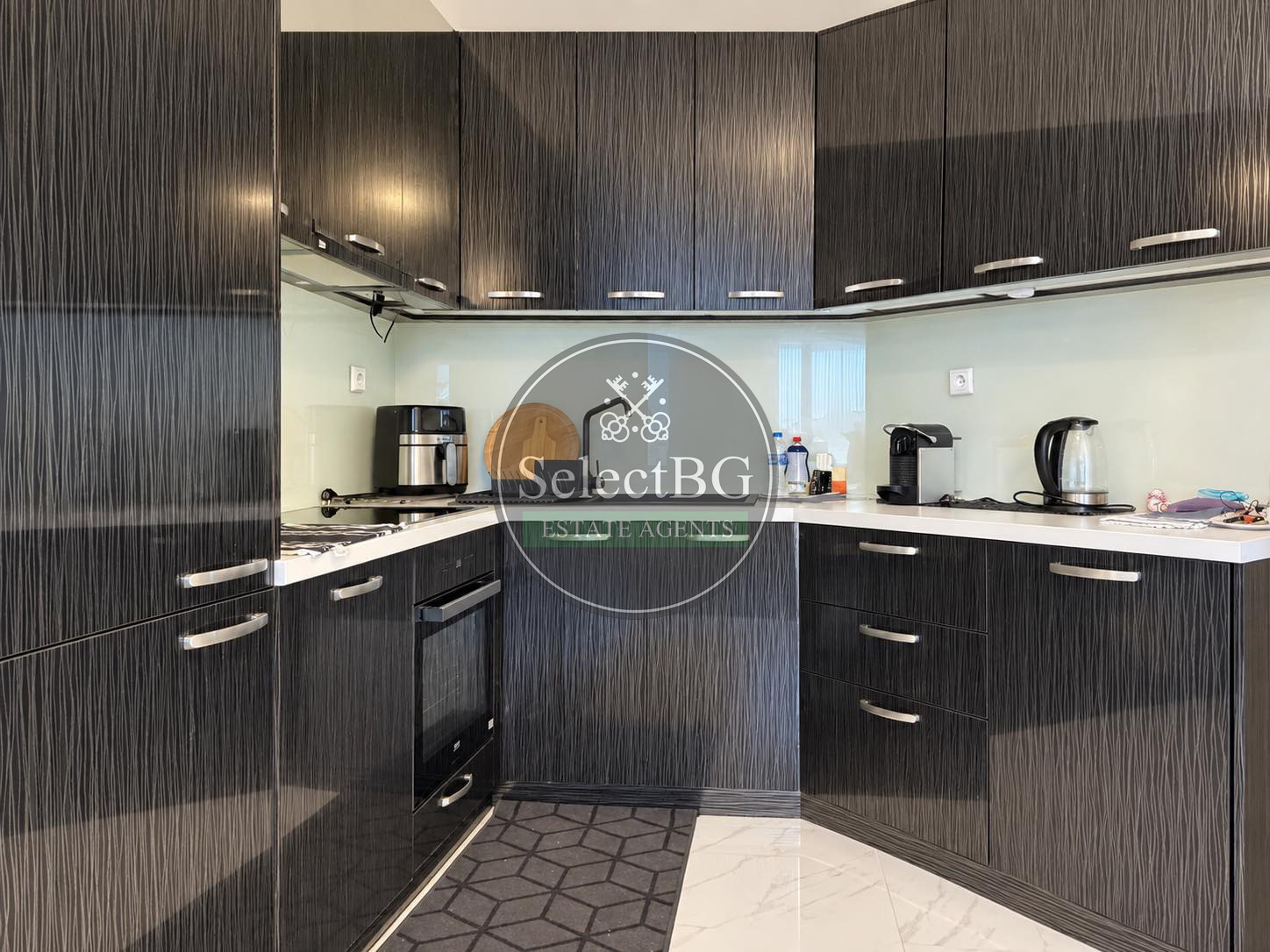 Продава 3-СТАЕН, гр. Велико Търново, Бузлуджа, снимка 4 - Апартаменти - 56311823