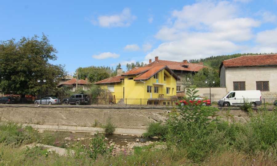 Продава КЪЩА, гр. Трявна, област Габрово, снимка 10 - Къщи - 53871244