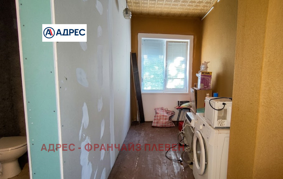 Продава КЪЩА, гр. Долни Дъбник, област Плевен, снимка 6 - Къщи - 55313953