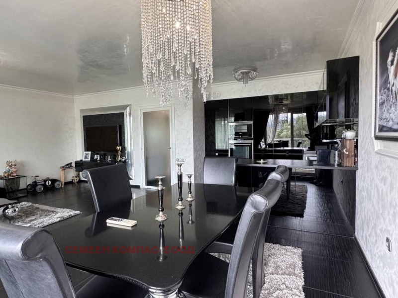 Продава 3-СТАЕН, гр. Пловдив, Кършияка, снимка 3 - Апартаменти - 52624238