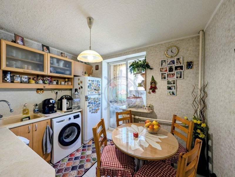 Продава 4-СТАЕН, гр. Варна, Трошево, снимка 2 - Апартаменти - 52966688