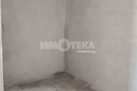 1 camera da letto Vladislav Varnenchik 1, Varna 4