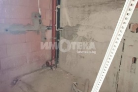 1 camera da letto Vladislav Varnenchik 1, Varna 7