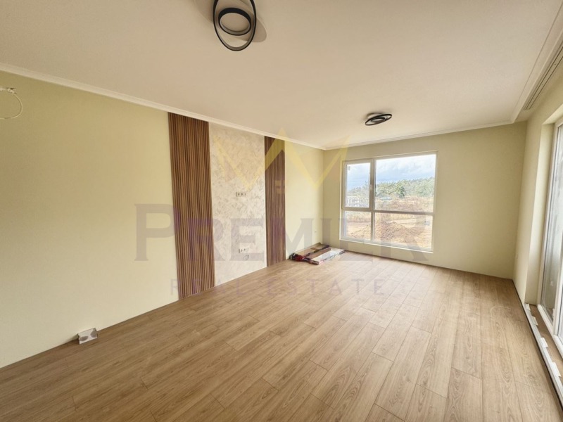 Продава  3-стаен град Варна , Виница , 87 кв.м | 70824326