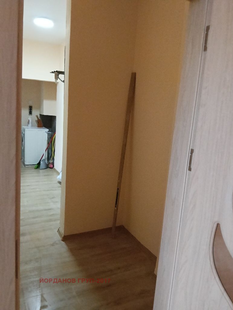 Продава 3-СТАЕН, гр. Добрич, Център, снимка 13 - Апартаменти - 53597072