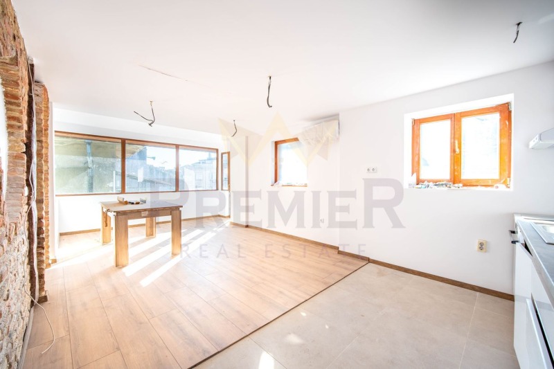 Te koop  3 slaapkamers Varna , Tsentar , 214 m² | 22521960 - afbeelding [2]