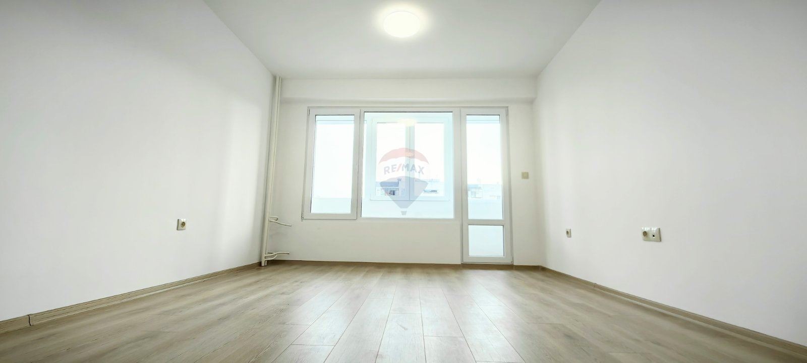 Продава 3-СТАЕН, гр. Варна, Младост 1, снимка 5 - Апартаменти - 53733181