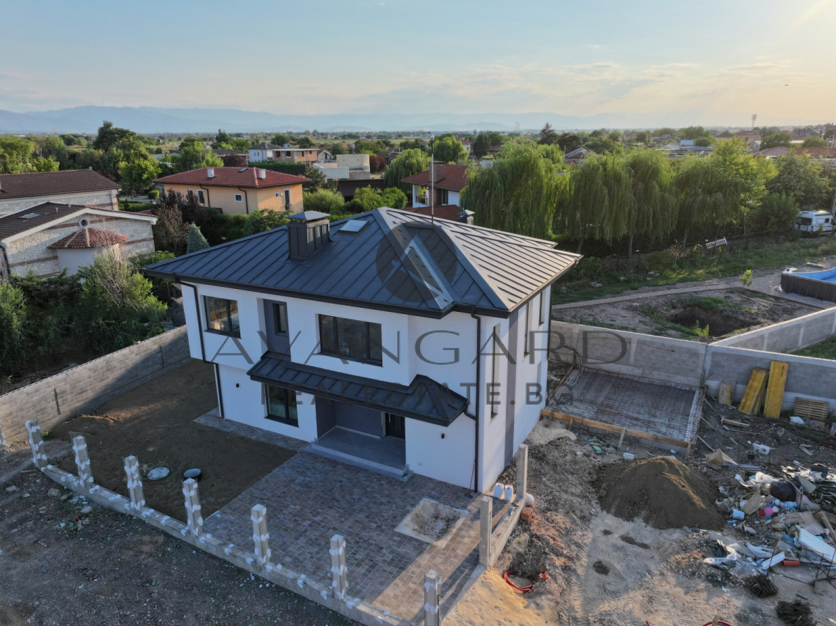 Продава КЪЩА, с. Радиново, област Пловдив, снимка 7 - Къщи - 55637980